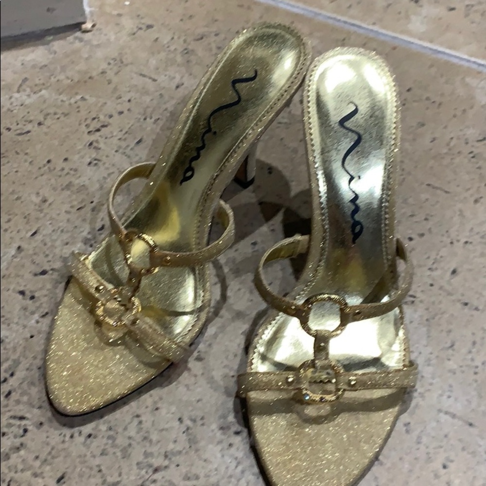 Beautiful shoe!